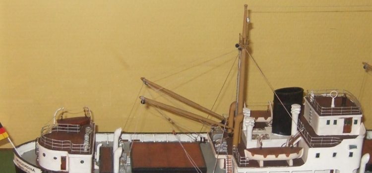 Schiffsmodell MS Cleopatra 1952 MS Desdemona 1952 Ms Cleopatra